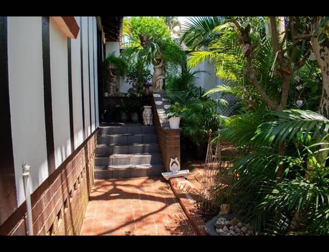 4 BEDROOM HOUSE FOR SALE IN GLENWOOD